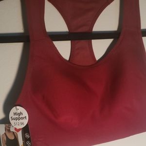 Women"s Maroon/red razorbacked sportsBra brand new